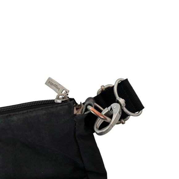 Baggallini Black Crossbody Bag - Picture 3 of 6